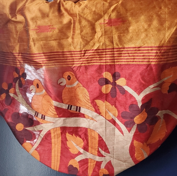 Rust saree - Picture 4 of 6